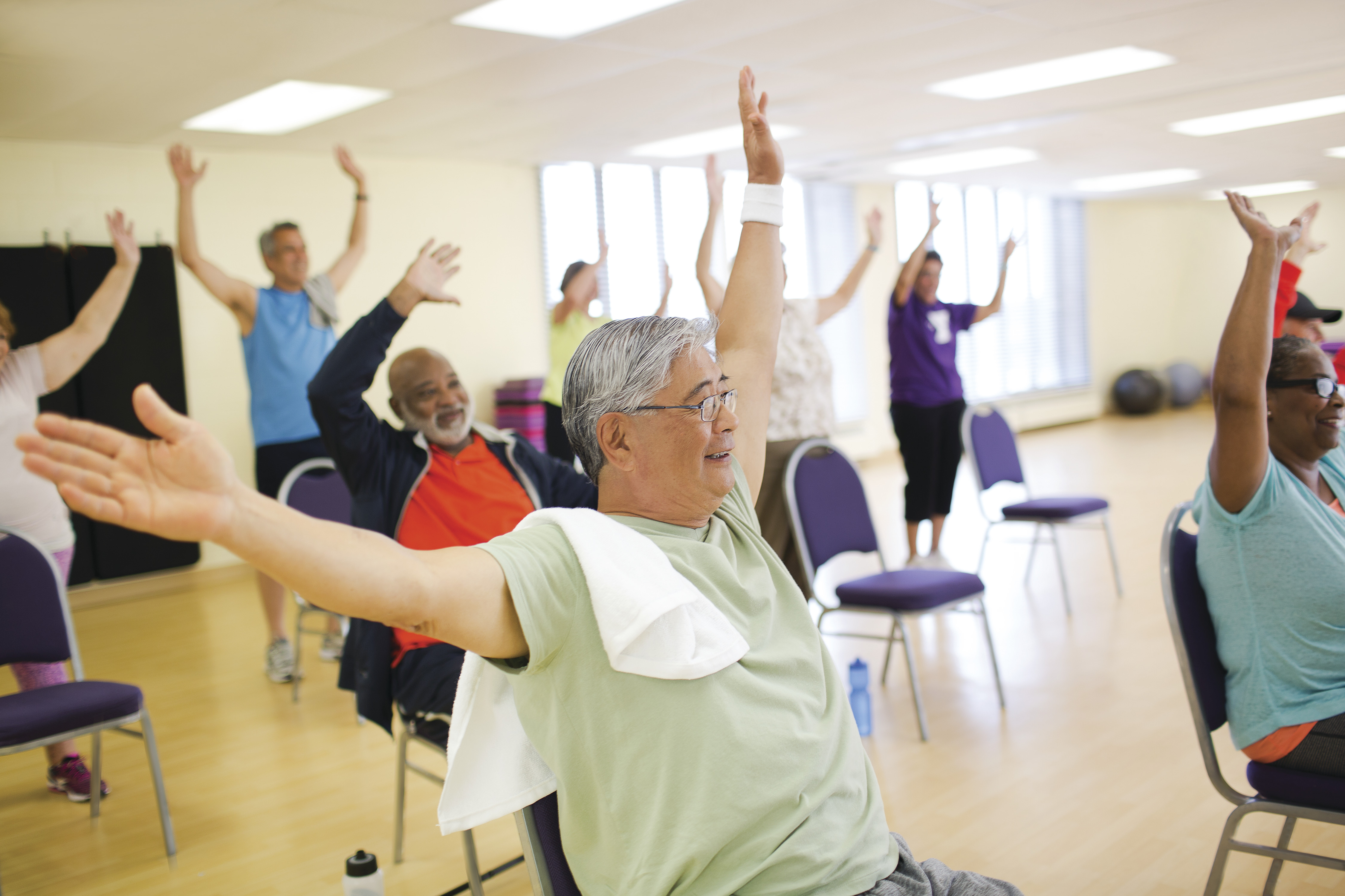 https://www.foundationymca.org/sites/default/files/2015-06-22_EF-Group2_CMYK_0218_1.jpg